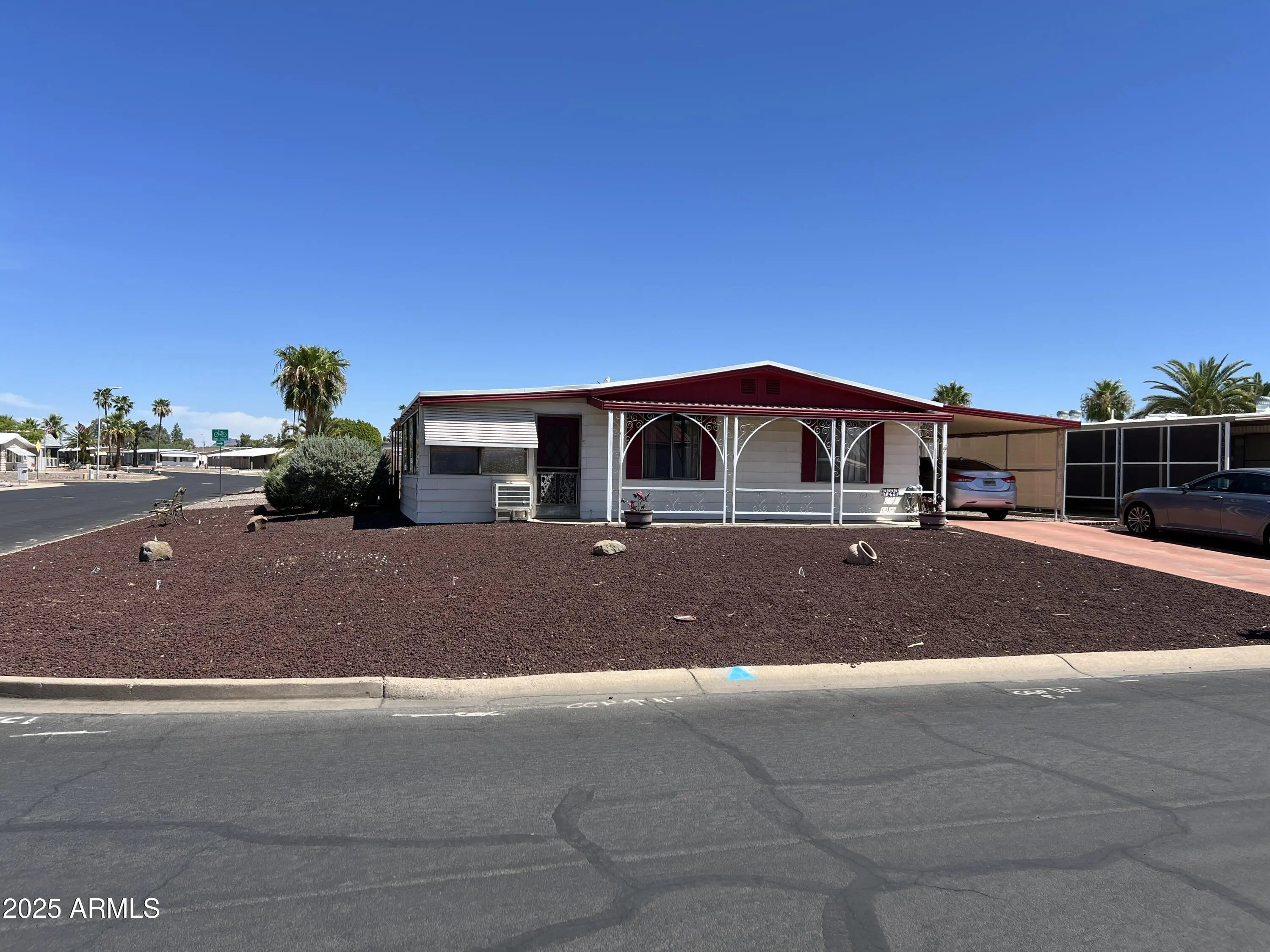 Photo of Listing #6902206