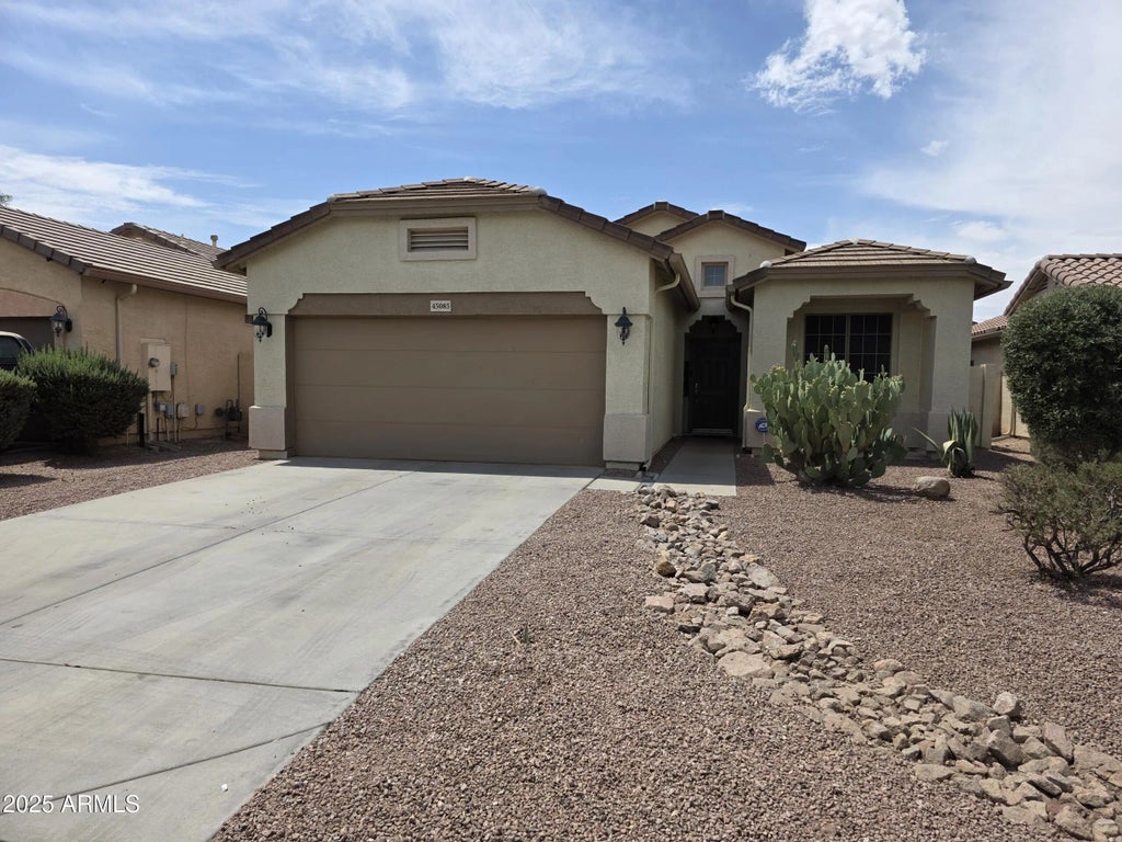 45085 W Windrose Drive, Maricopa