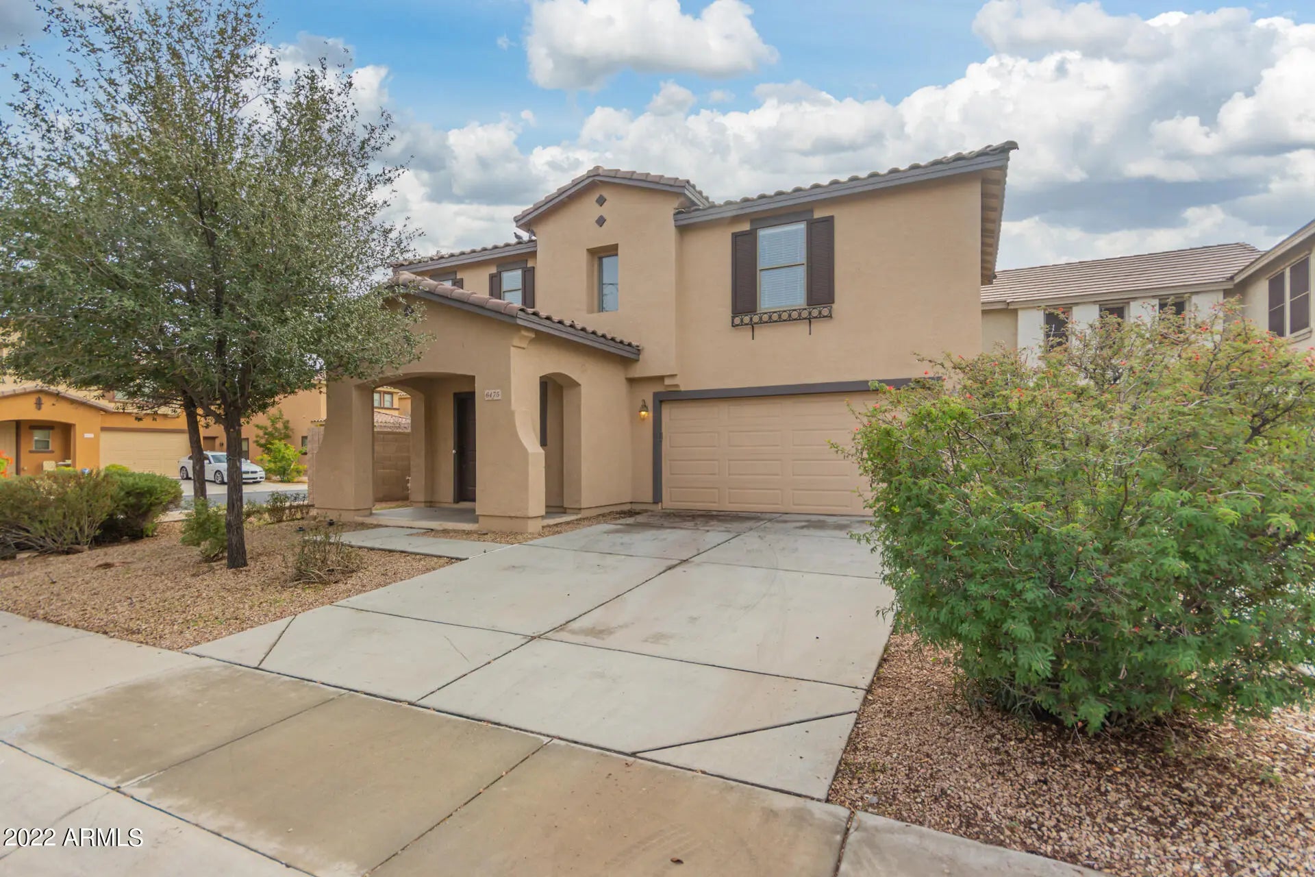 Photo of Listing #6903618