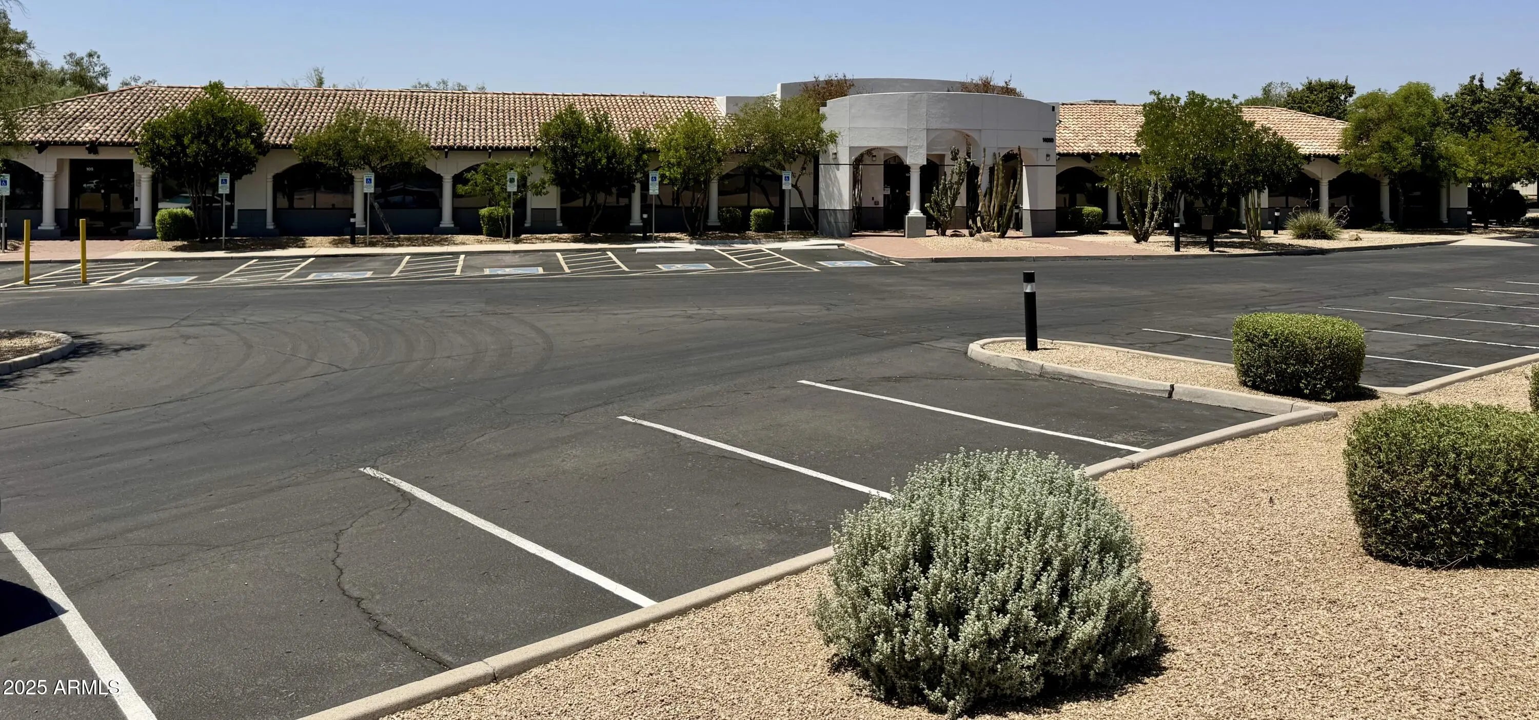 Photo of Listing #6902420