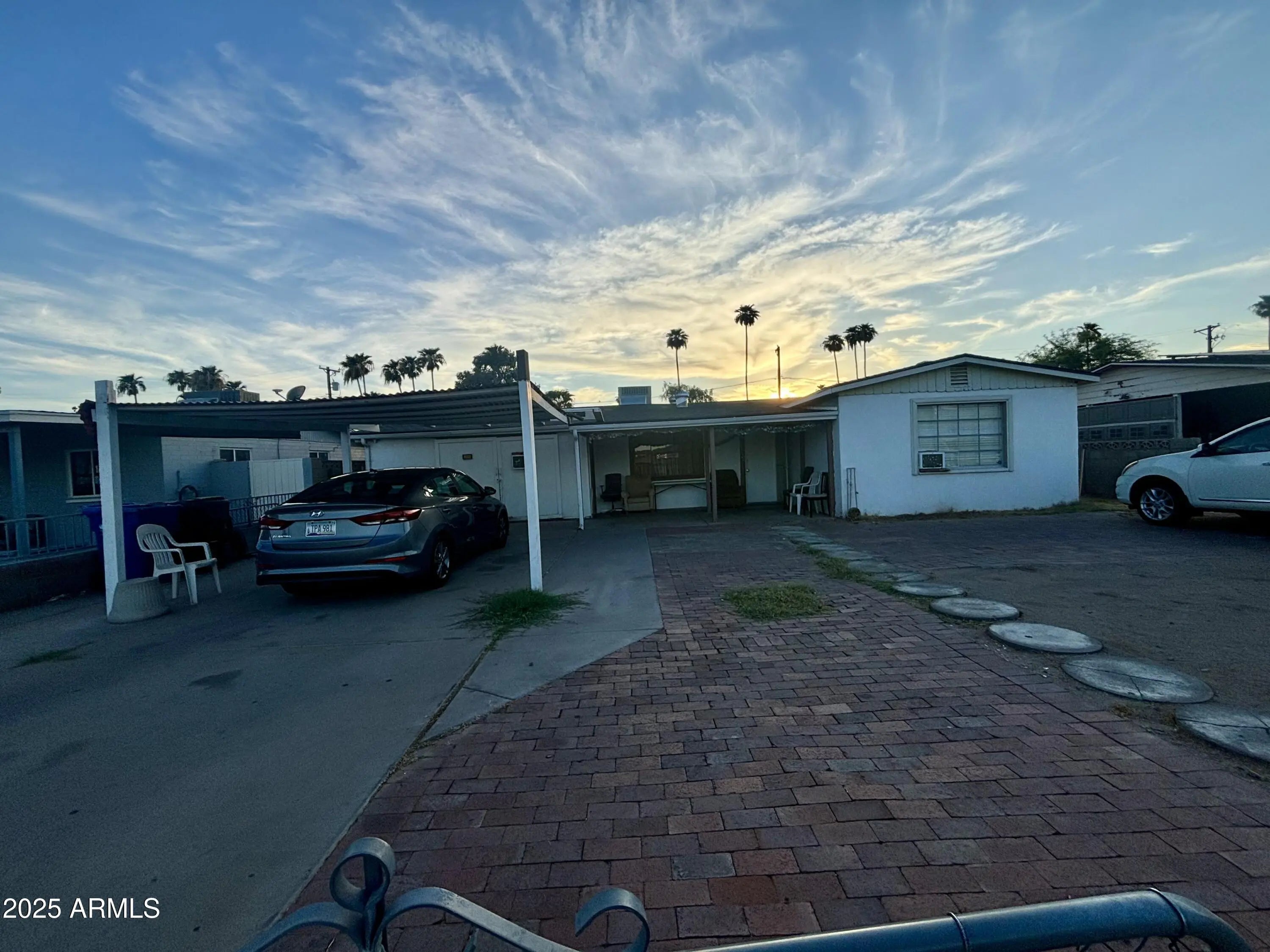 Photo of Listing #6902448