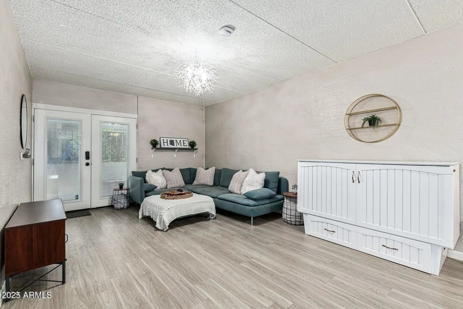 Photo of Listing #6905601