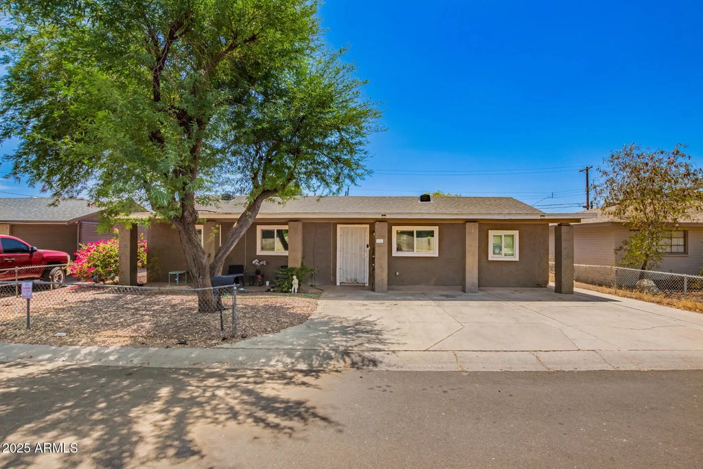 3801 W Wilshire Drive, Phoenix