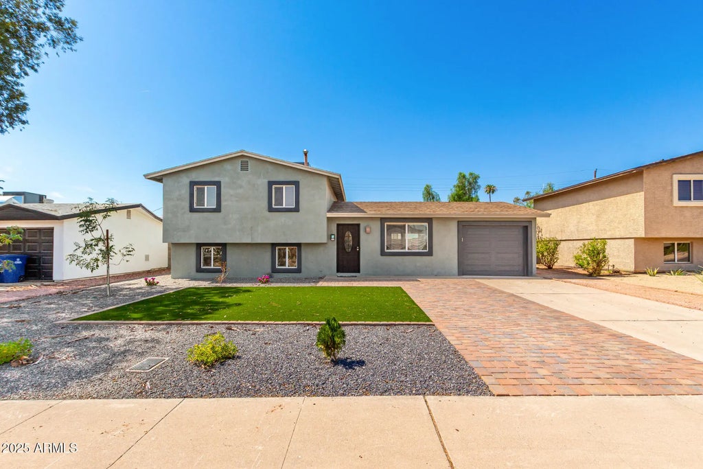 703 E Taylor Street, Tempe