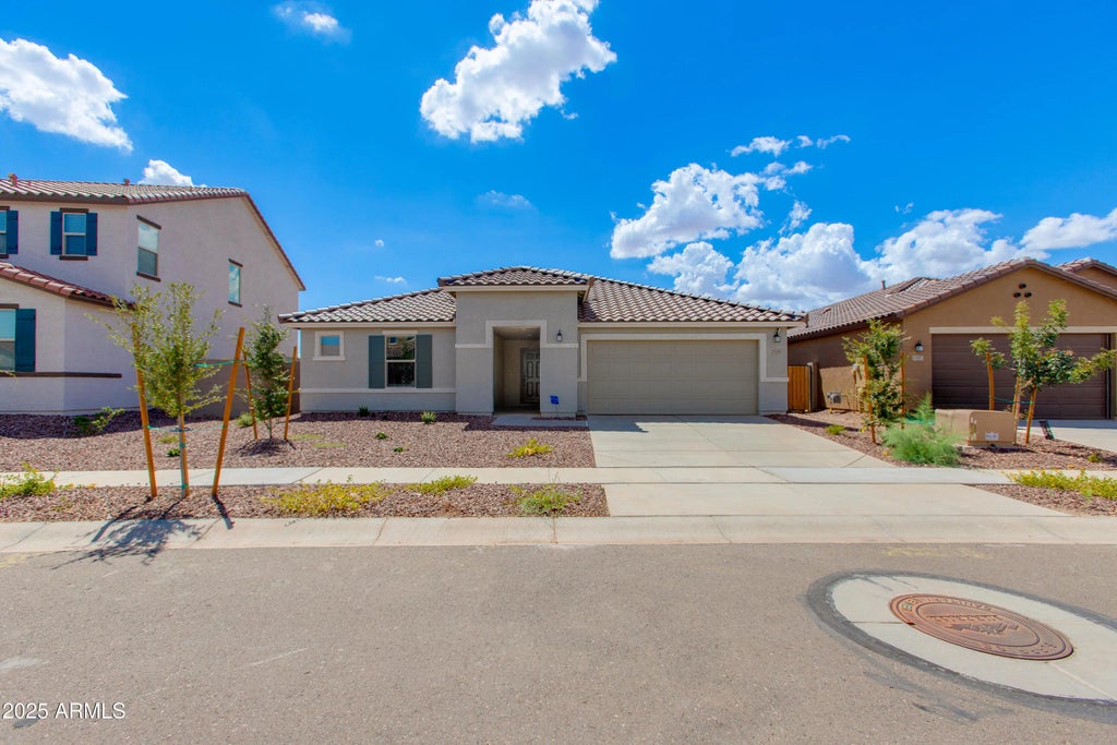 17159 W Blue Sky Drive, Surprise