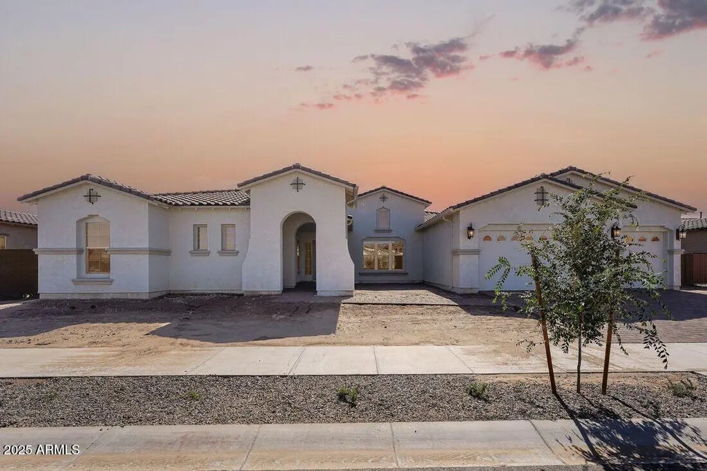 20479 E Calle De Flores, Queen Creek