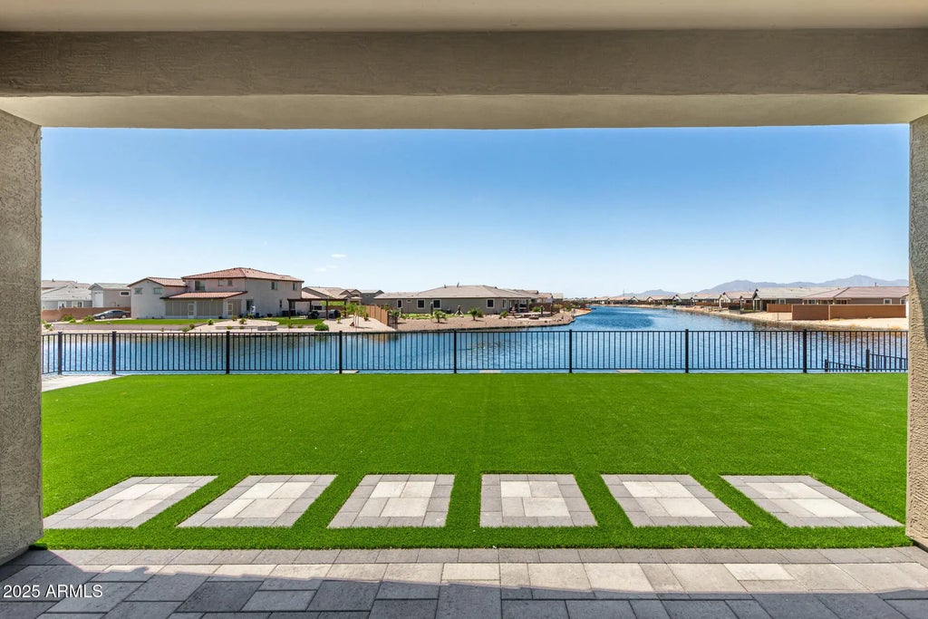 22386 N Daniel Drive, Maricopa