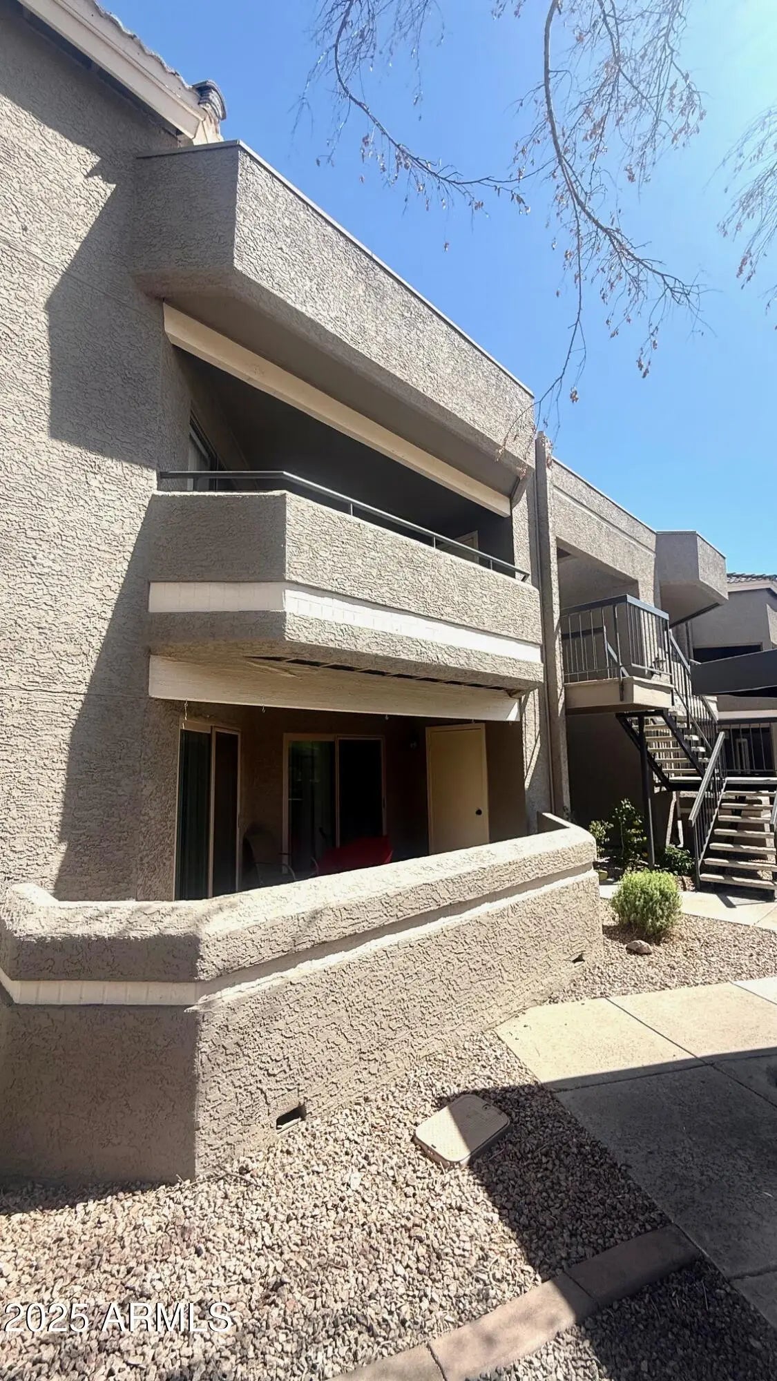 Photo of Listing #6903250