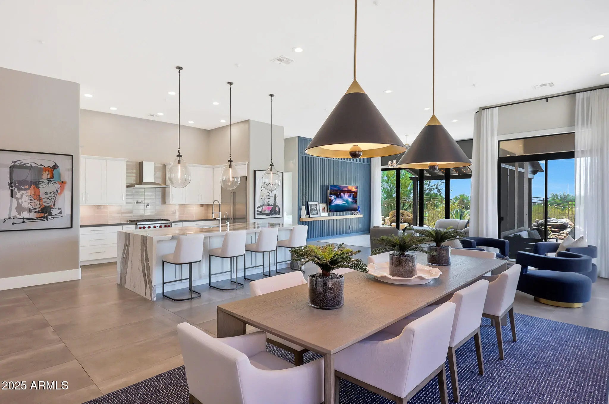 Photo of Listing #6913327