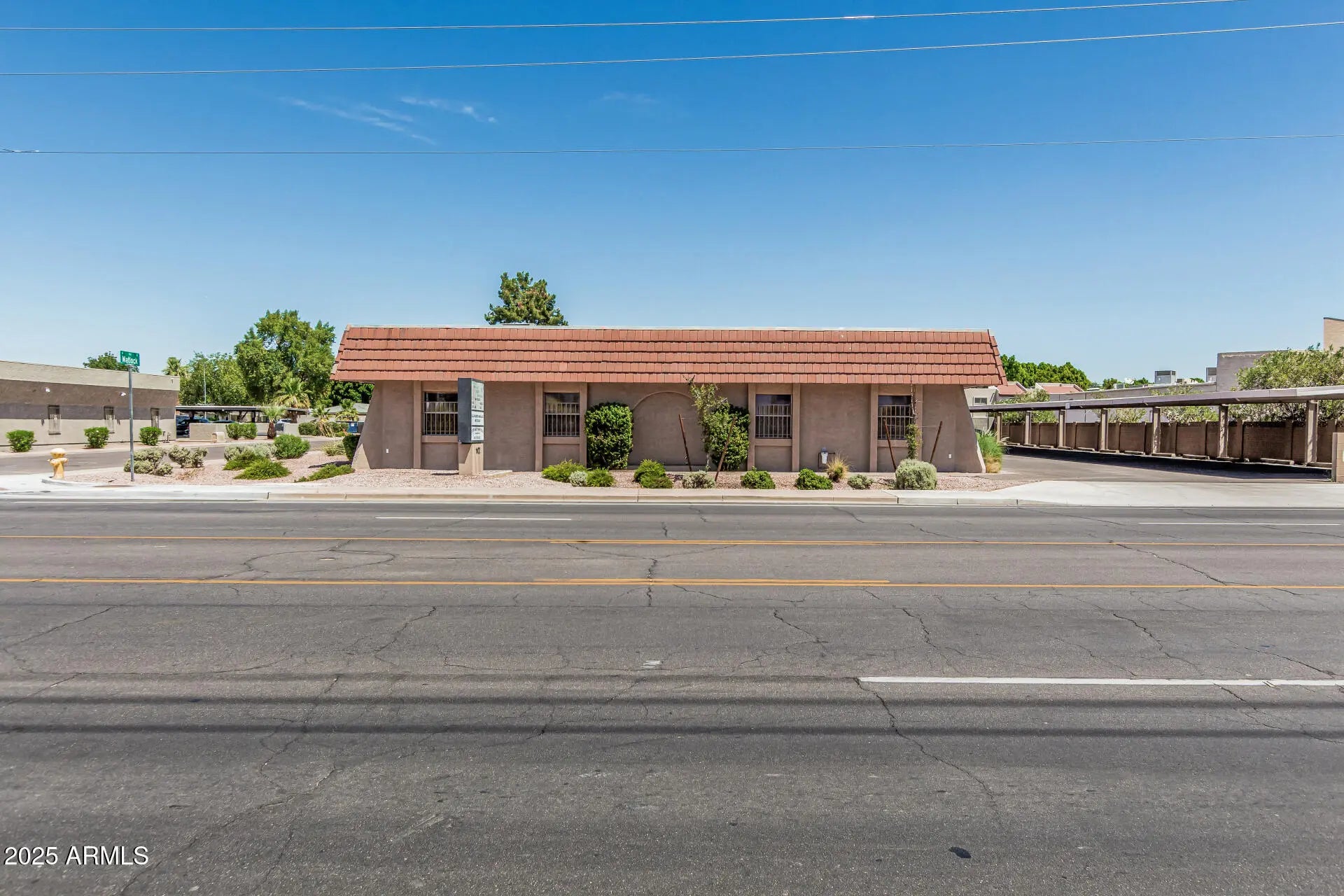 Photo of Listing #6902850