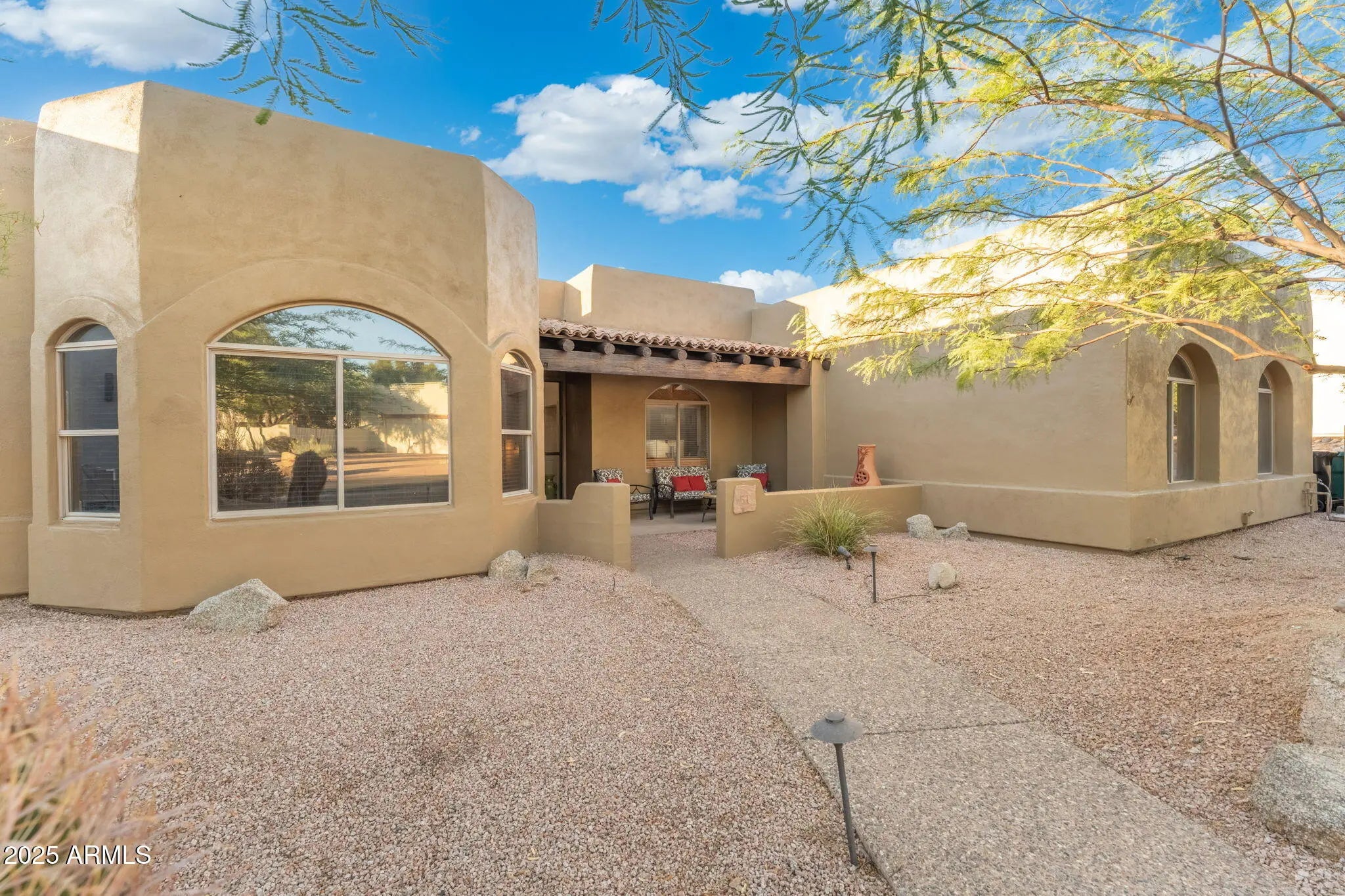 Photo of Listing #6903736