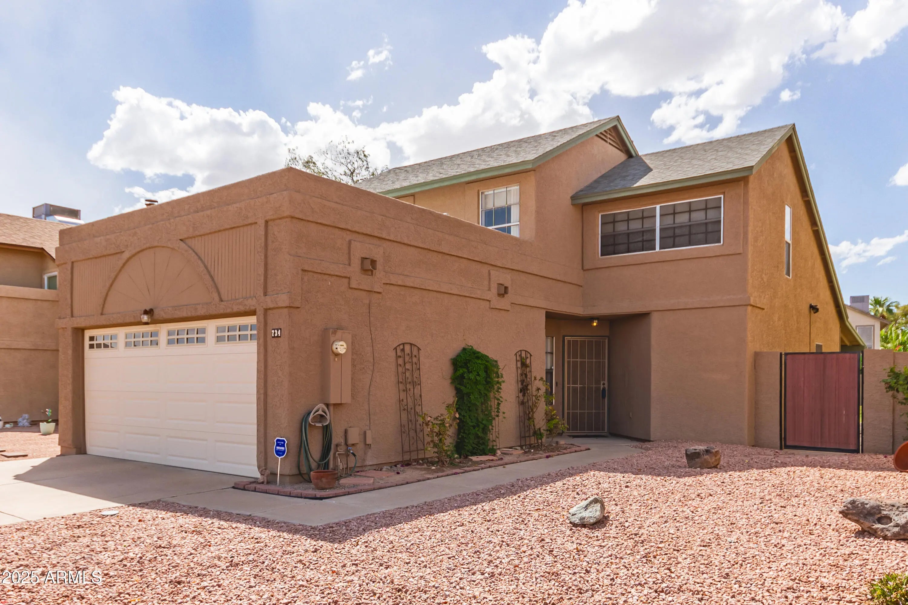 Photo of Listing #6918043