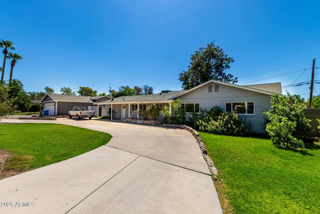 3101 E Campbell Avenue, Phoenix