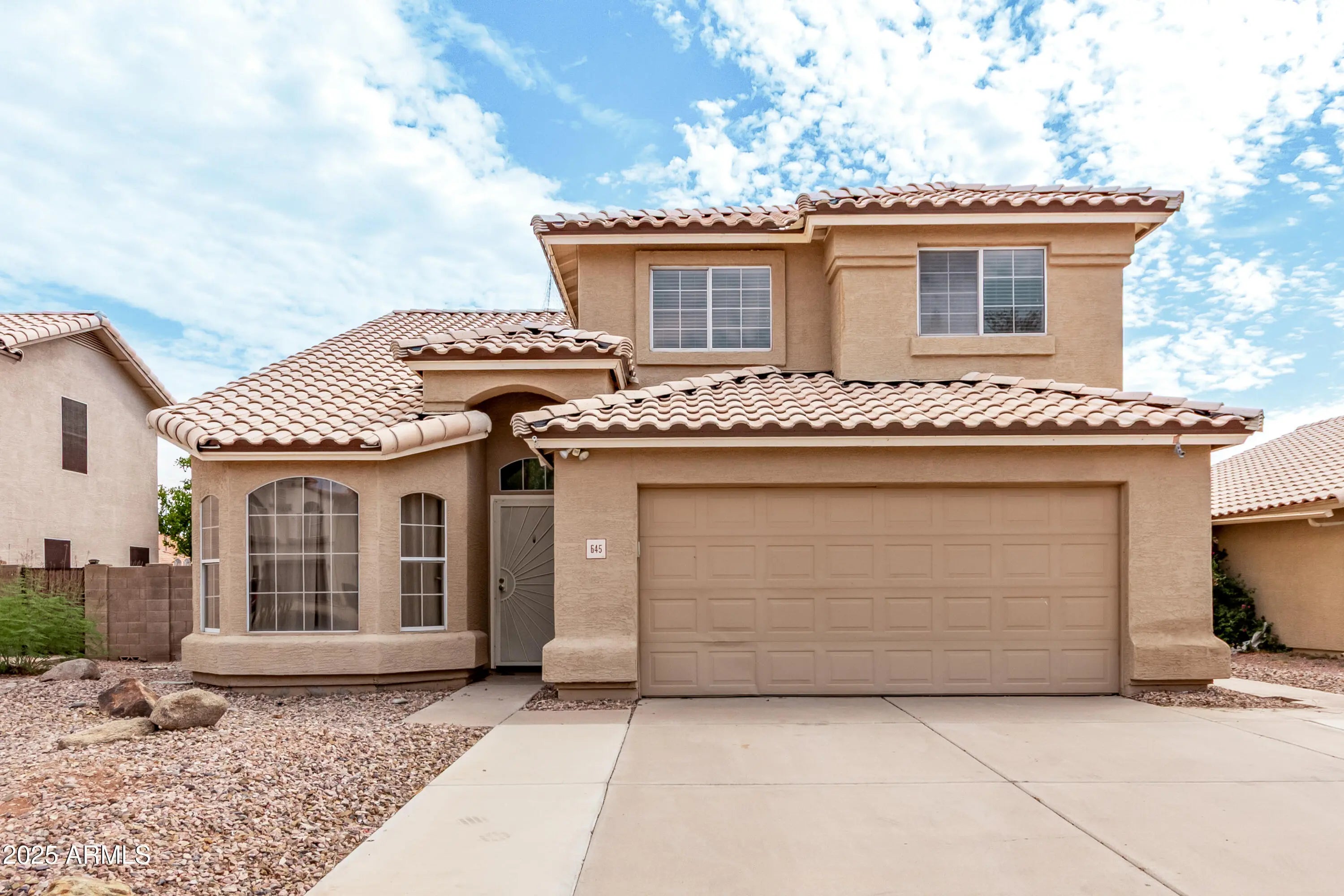 Photo of Listing #6907417