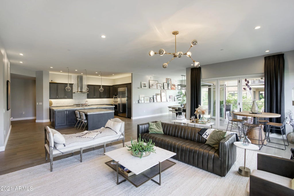 6166 N Scottsdale Road (unit B2003), Paradise Valley