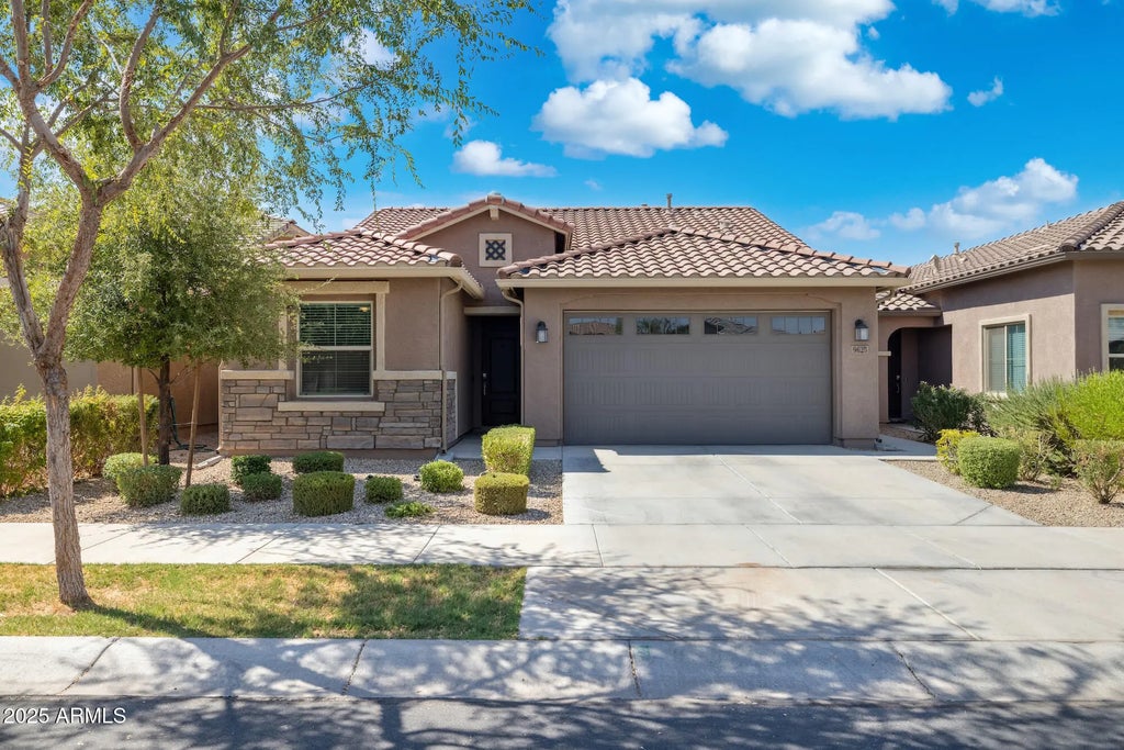 9625 E Tesla Avenue, Mesa
