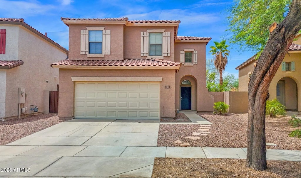4294 S Woodshed Court, Gilbert