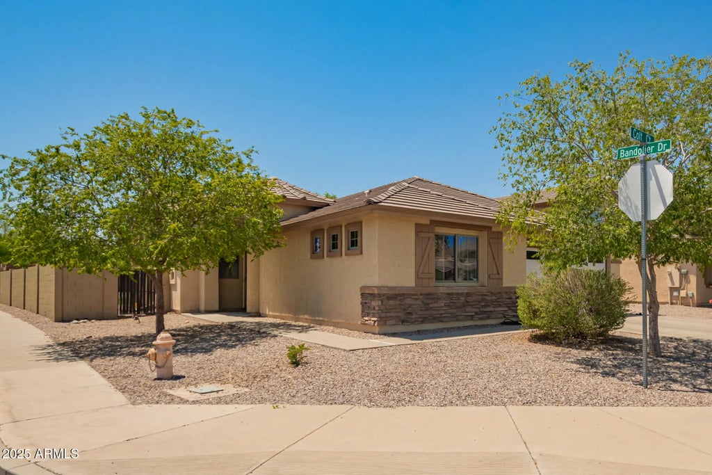 2459 W Colt Court, San Tan Valley