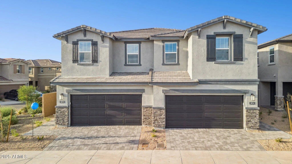 5810 E Zachary Drive, Phoenix