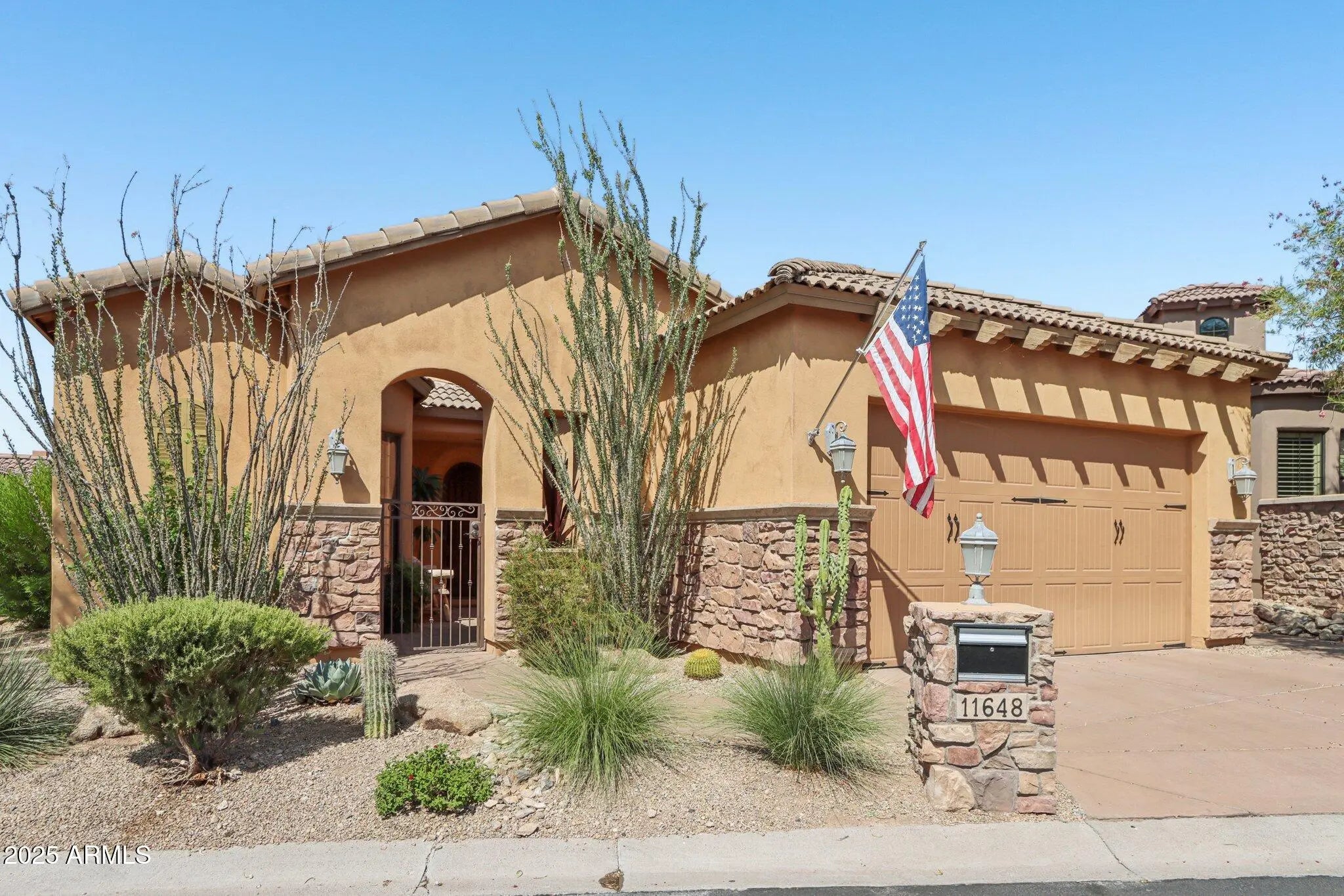 Photo of Listing #6906348