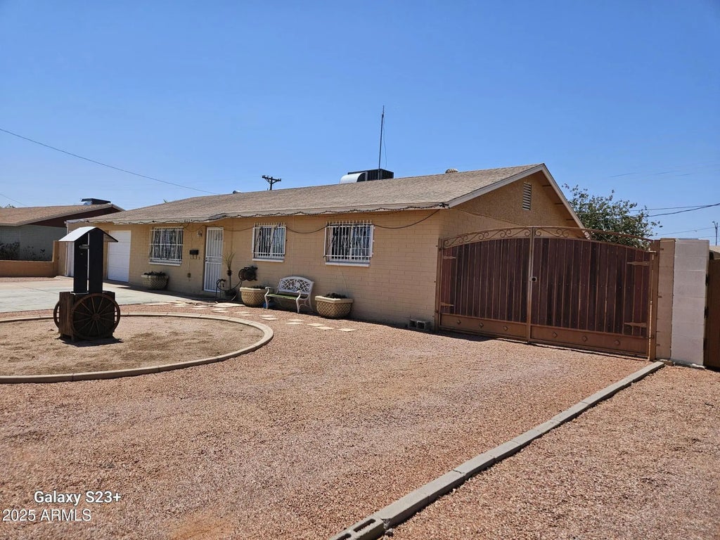 3020 N 40th Avenue, Phoenix