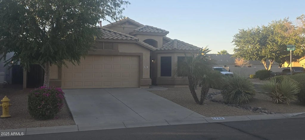 762 E Leslie Avenue, San Tan Valley