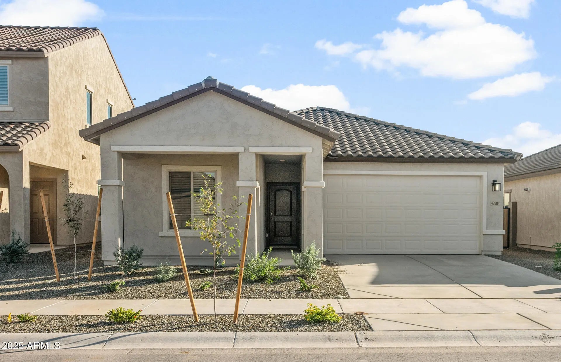 Photo of Listing #6904137