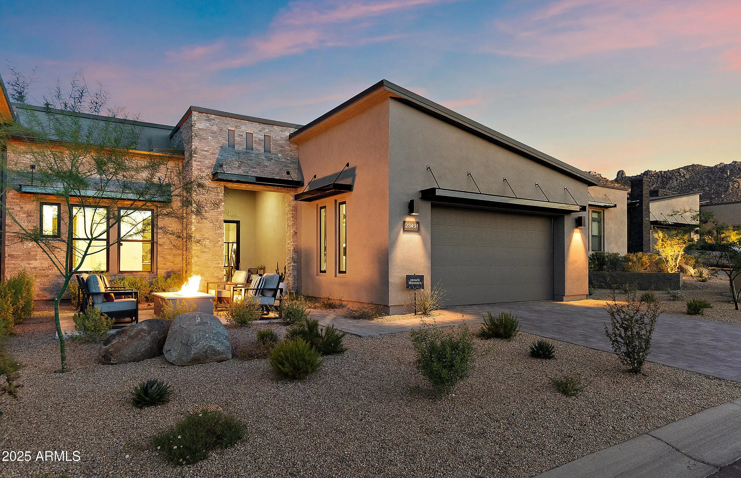 Photo of Listing #6904461