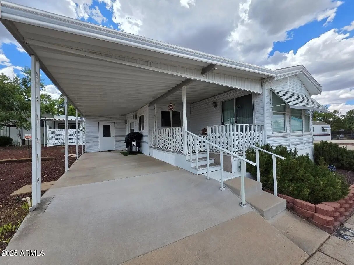 Photo of Listing #6904306