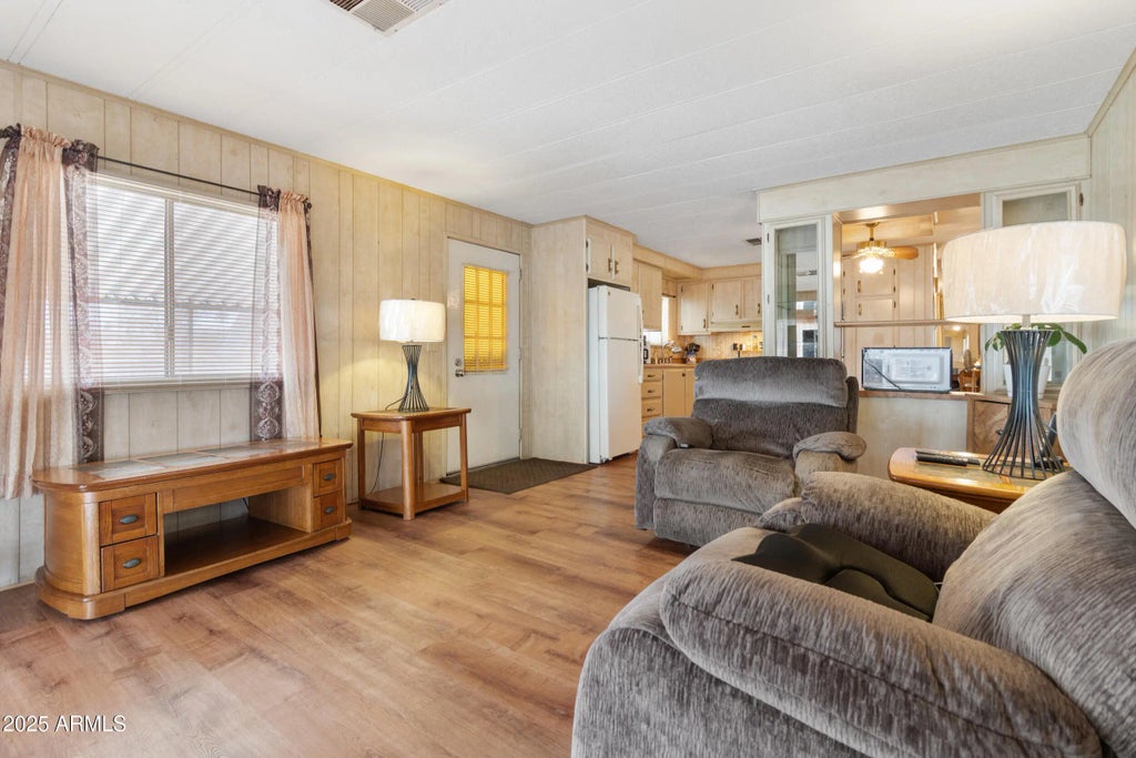 2340 E University Drive (unit 32), Tempe