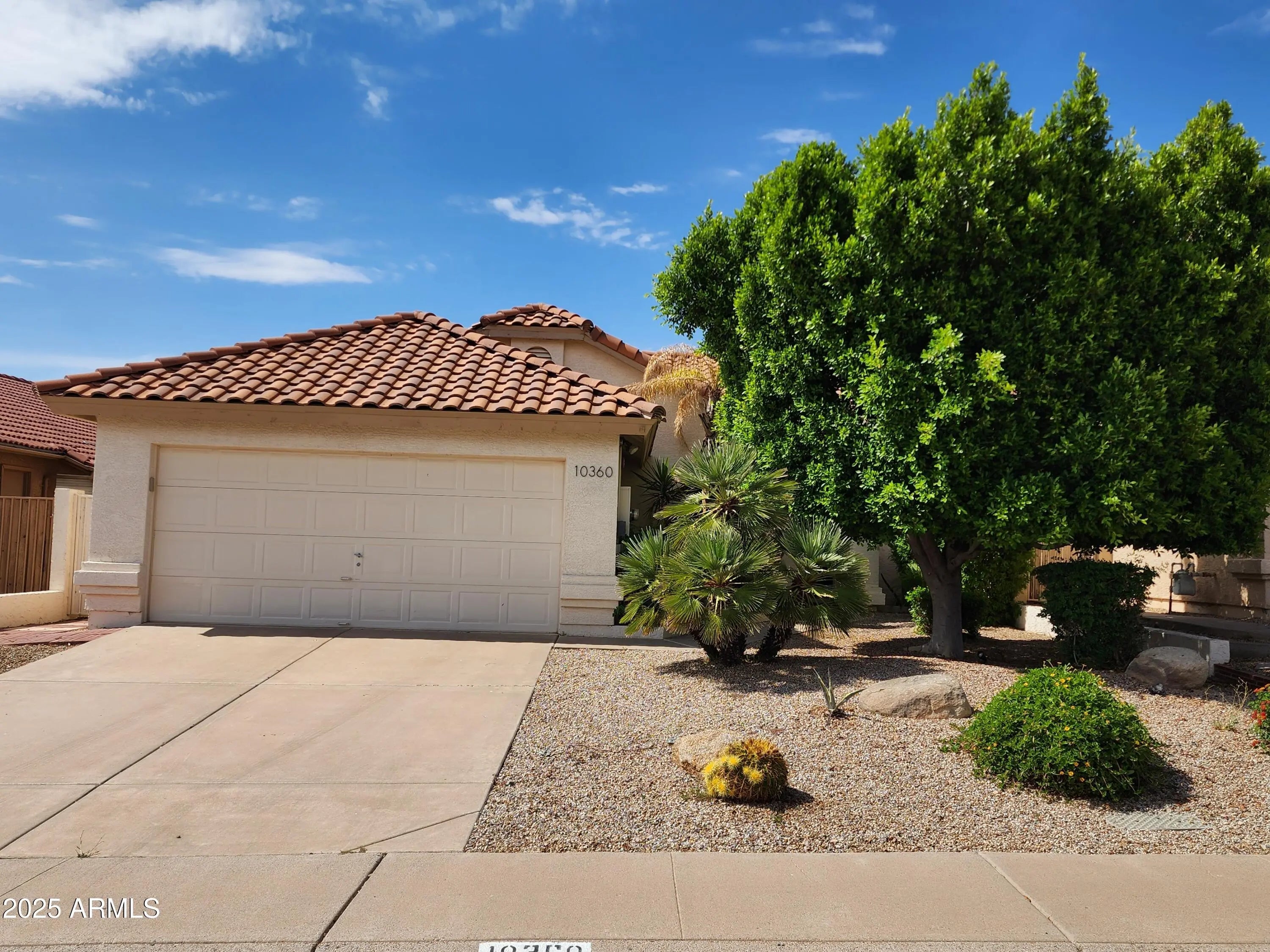 Photo of Listing #6904790