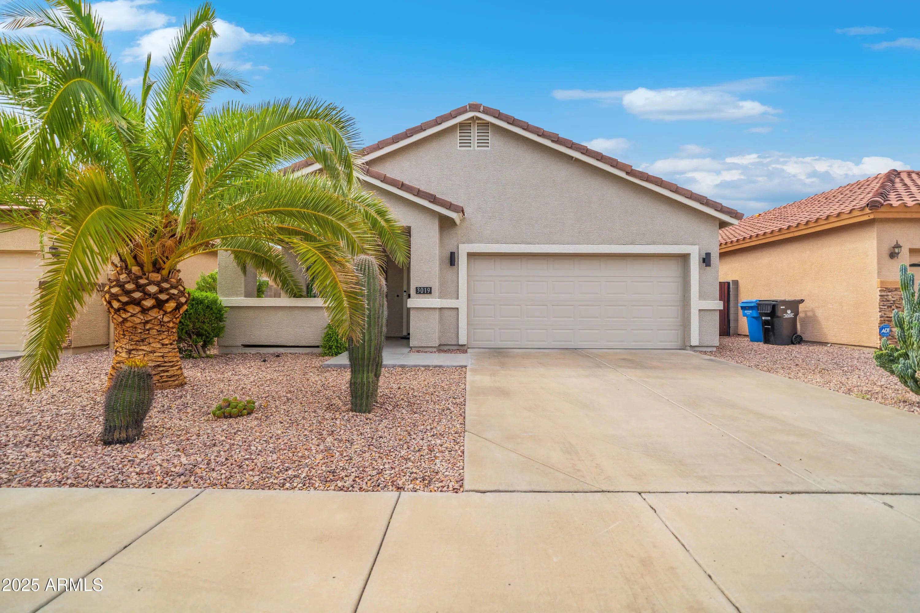 Photo of Listing #6905611