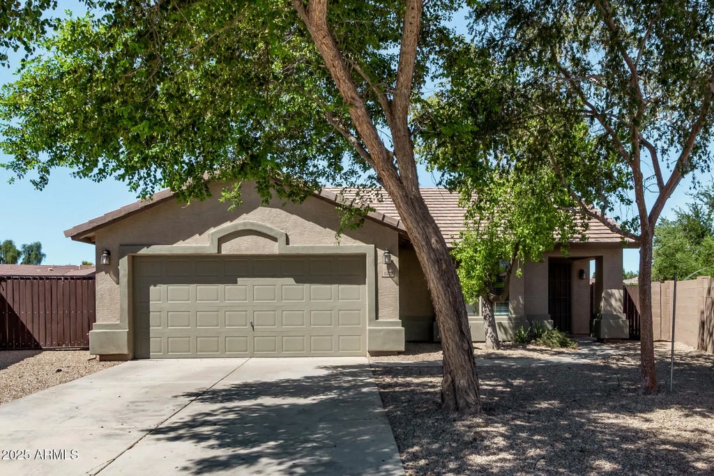 43329 W Alexandra Court, Maricopa