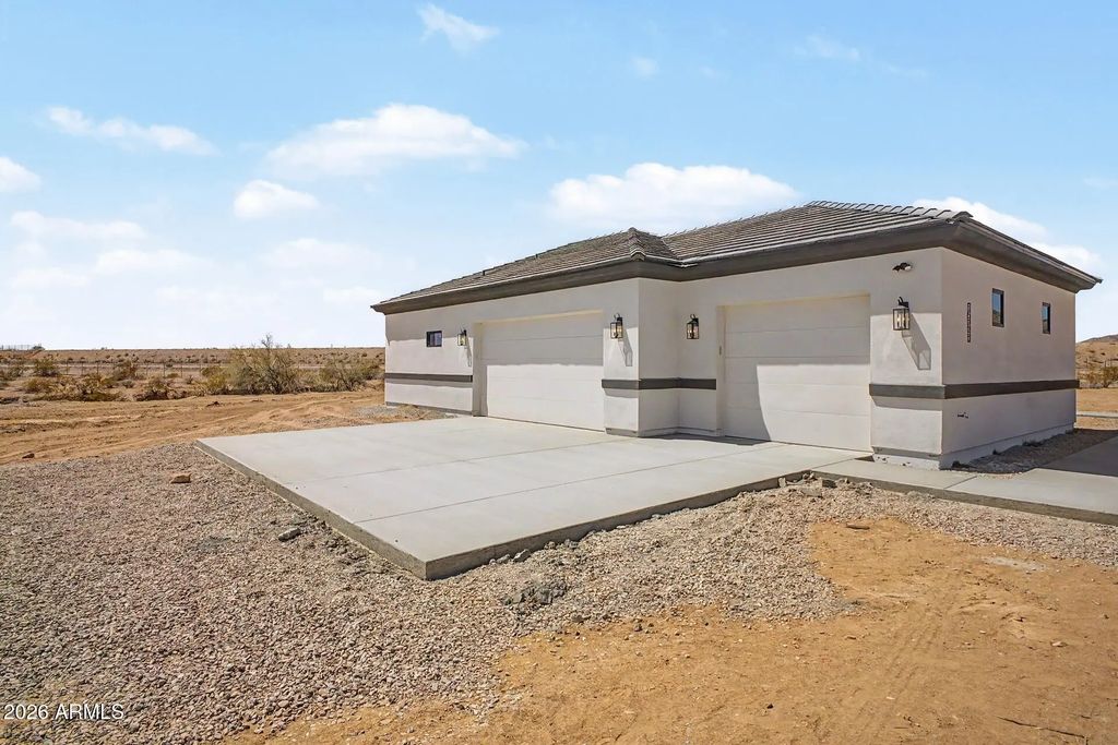 15728 W Montgomery Road, Peoria