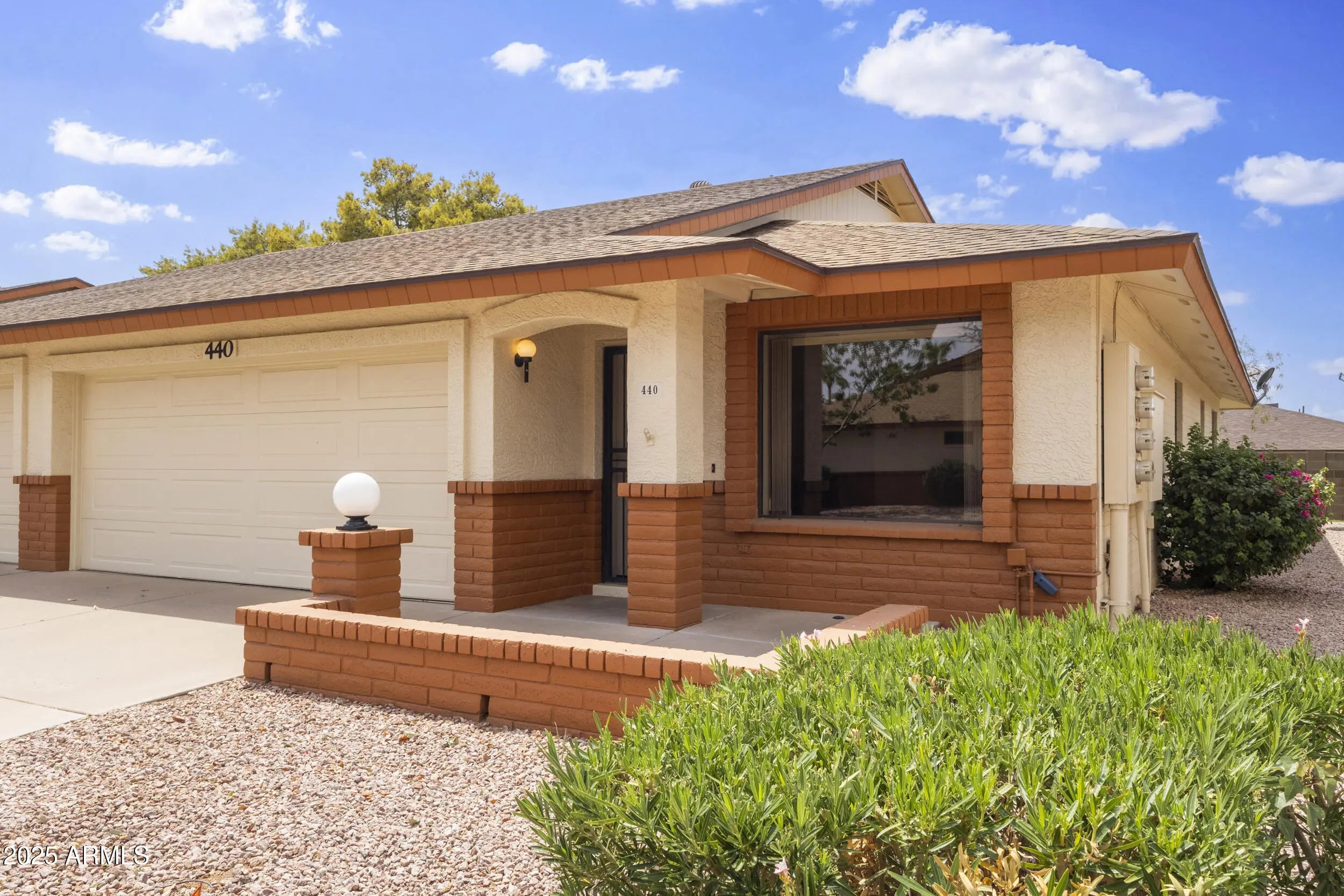 Photo of Listing #6908373