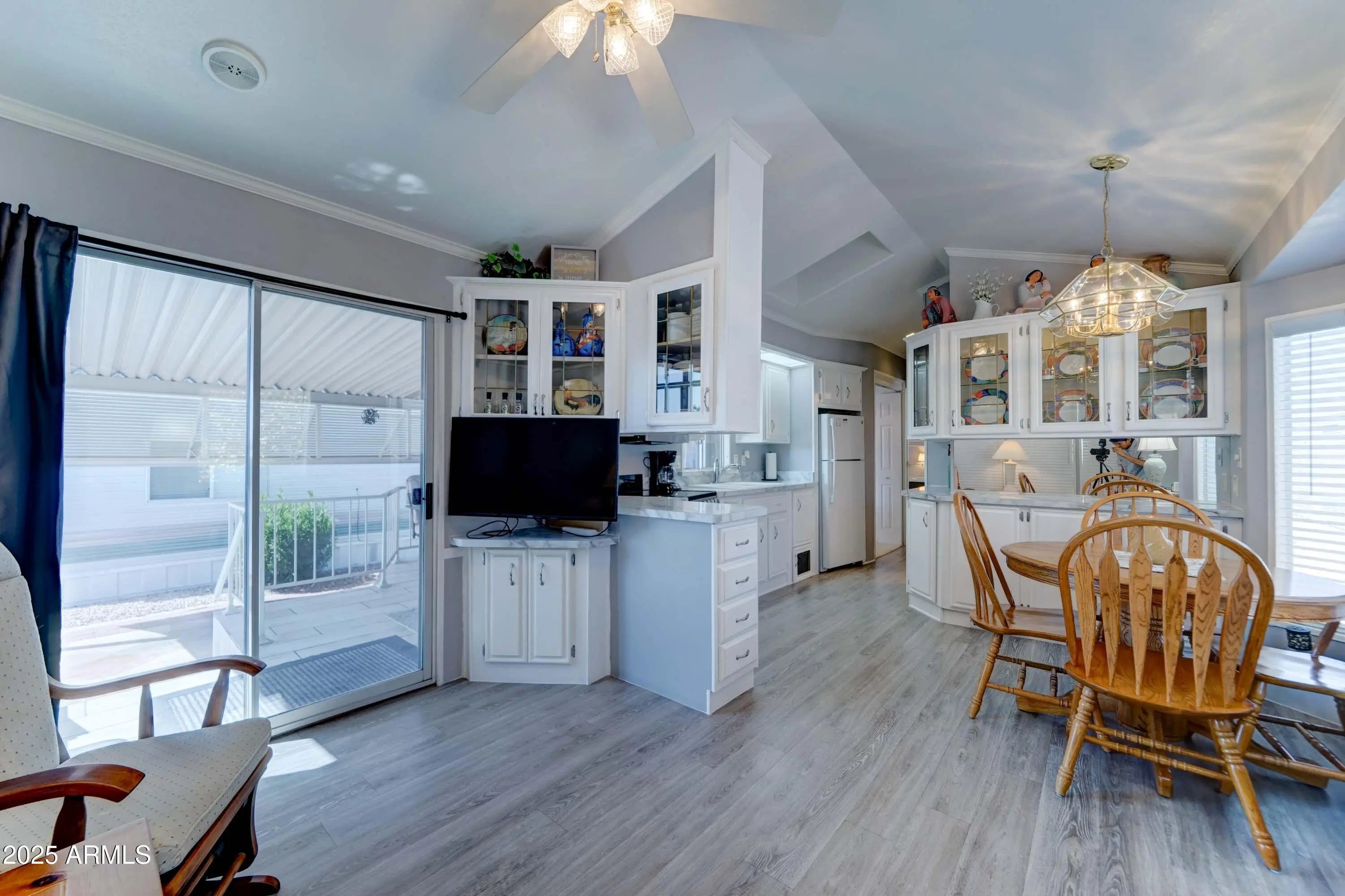 Photo of Listing #6905287