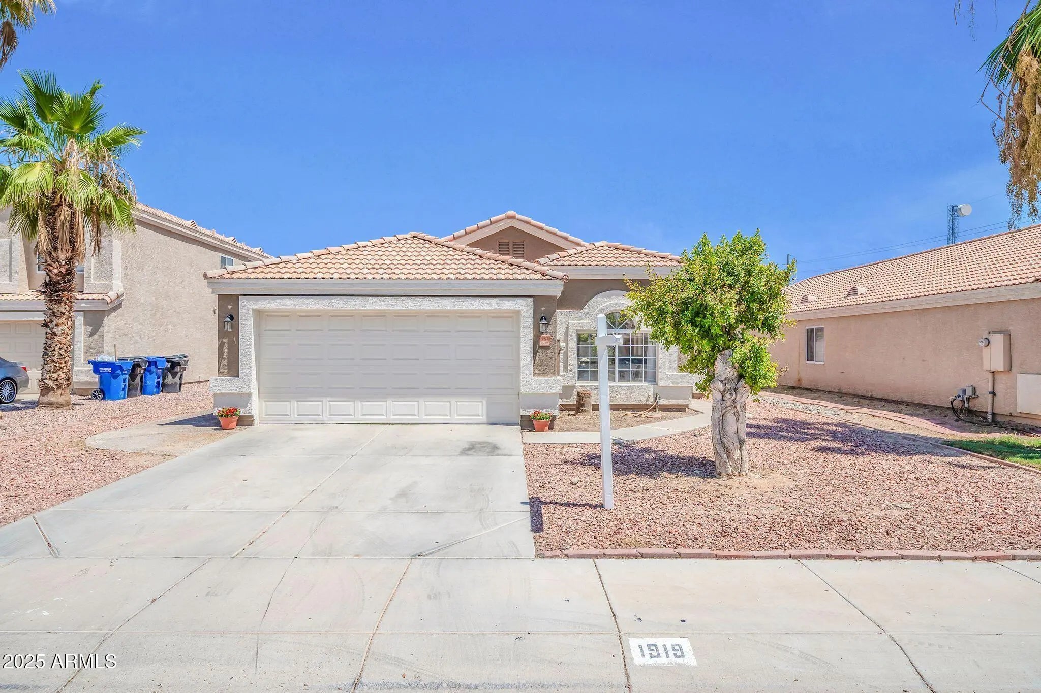 Photo of Listing #6910723