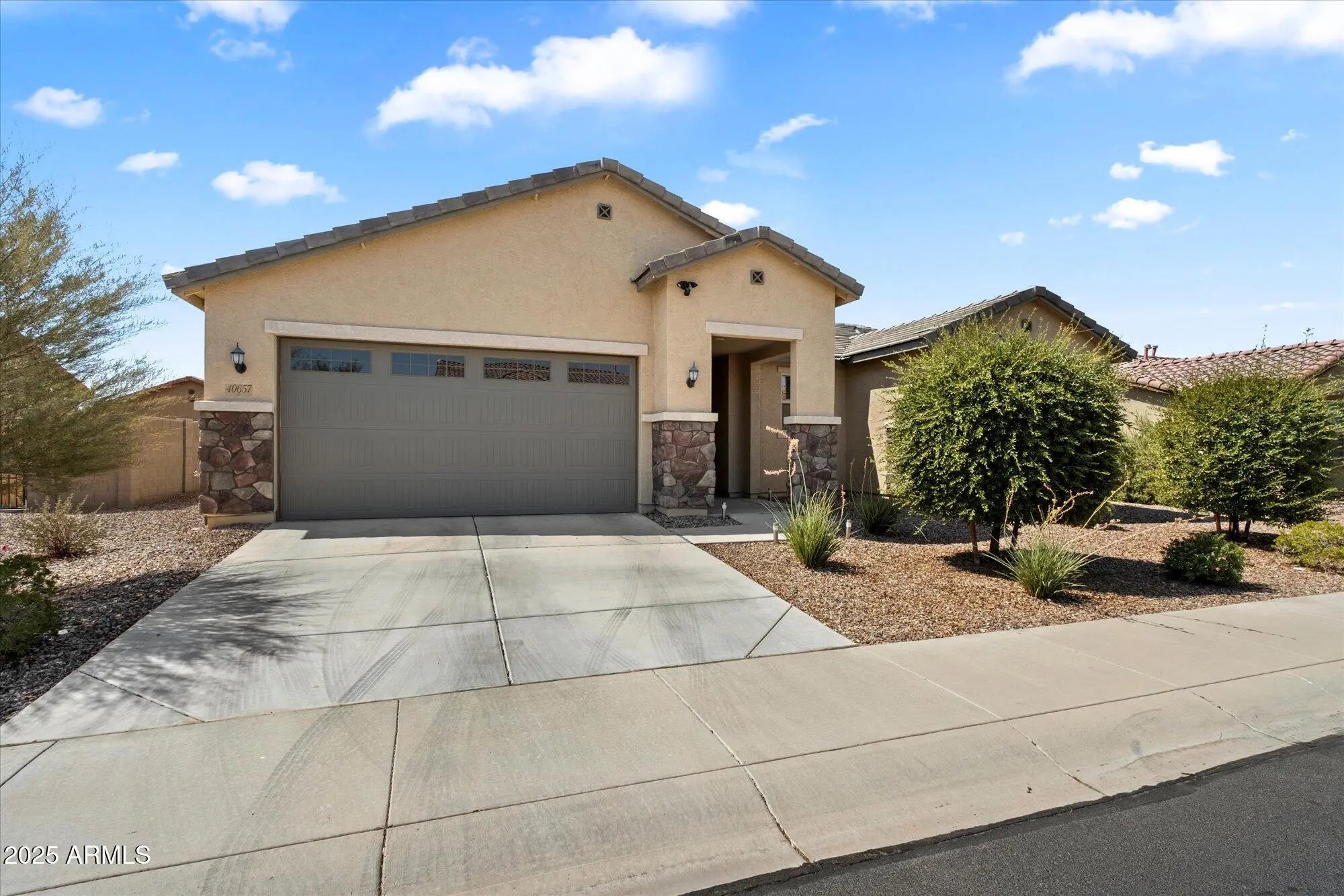 Photo of Listing #6905667