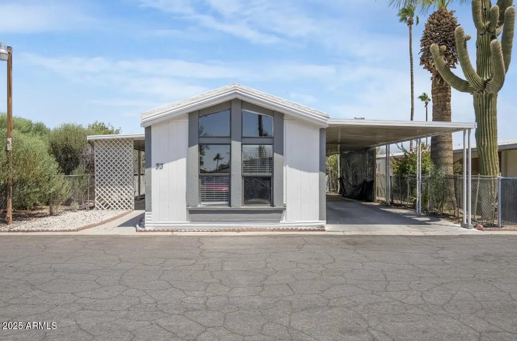 805 N Dysart Road (unit 33), Avondale