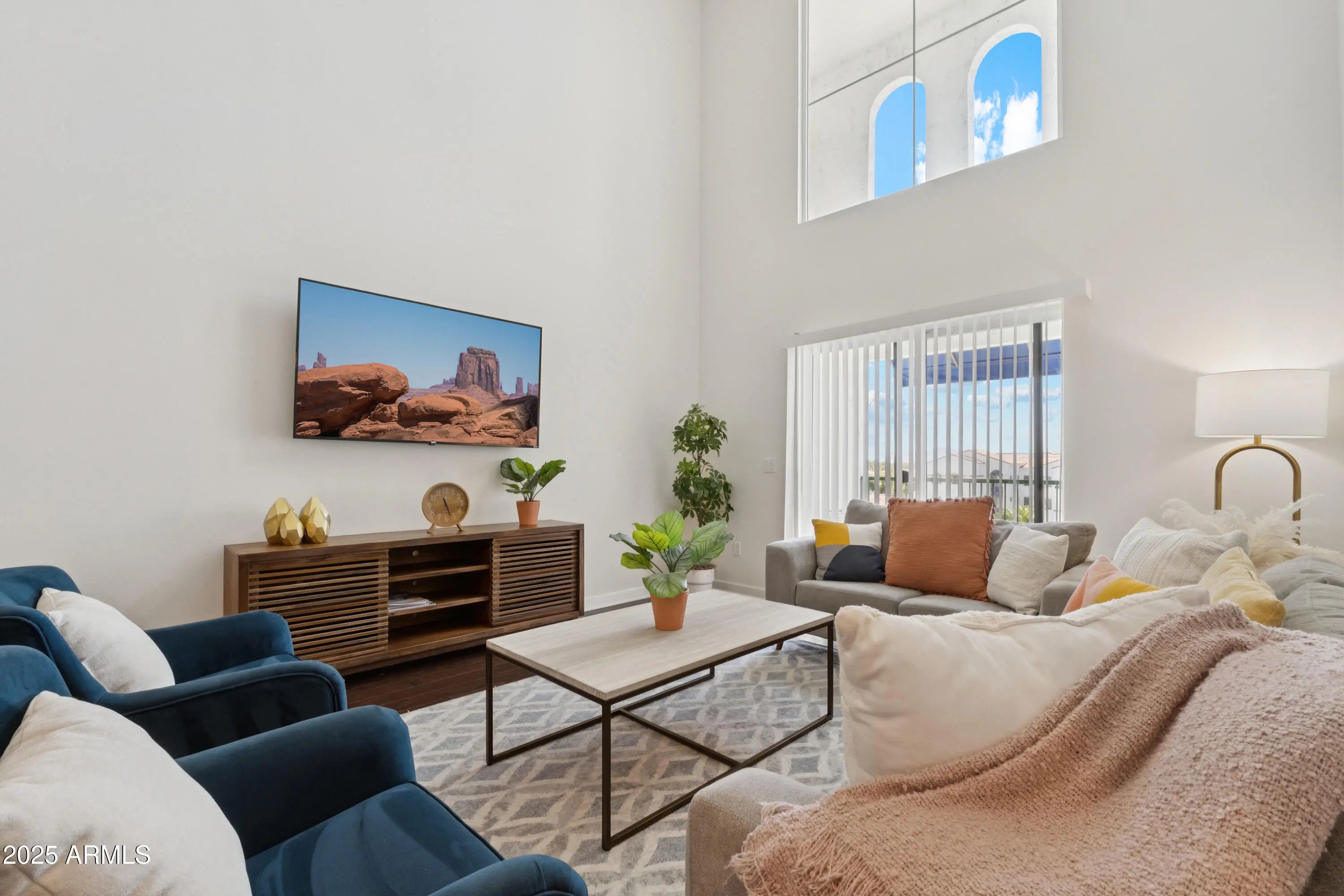 Photo of Listing #6906633