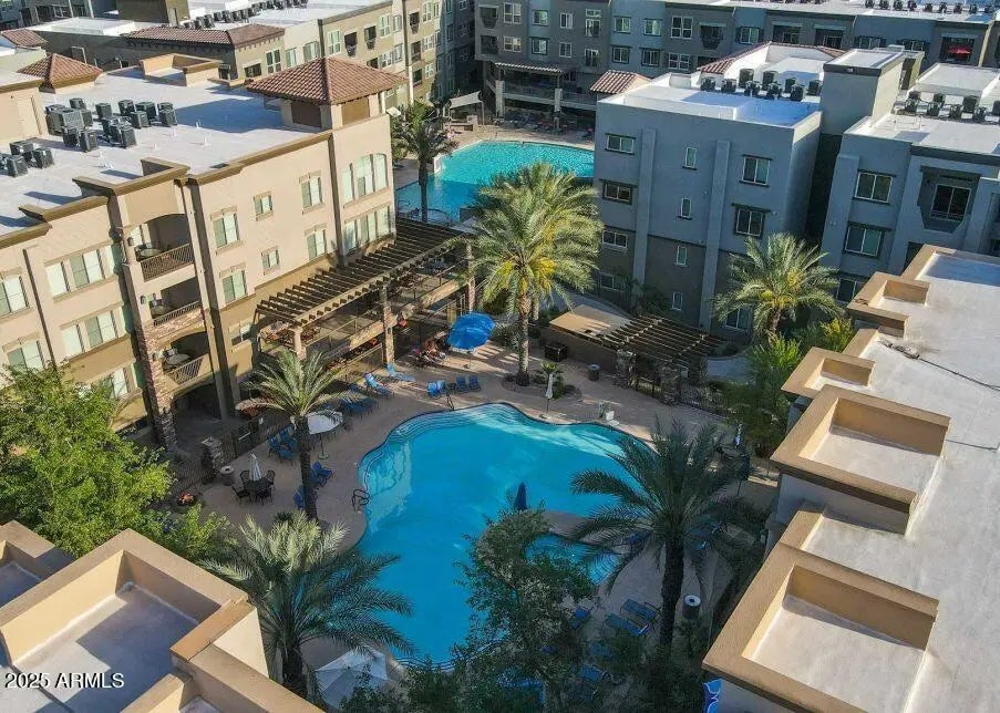 Photo of Listing #6905970