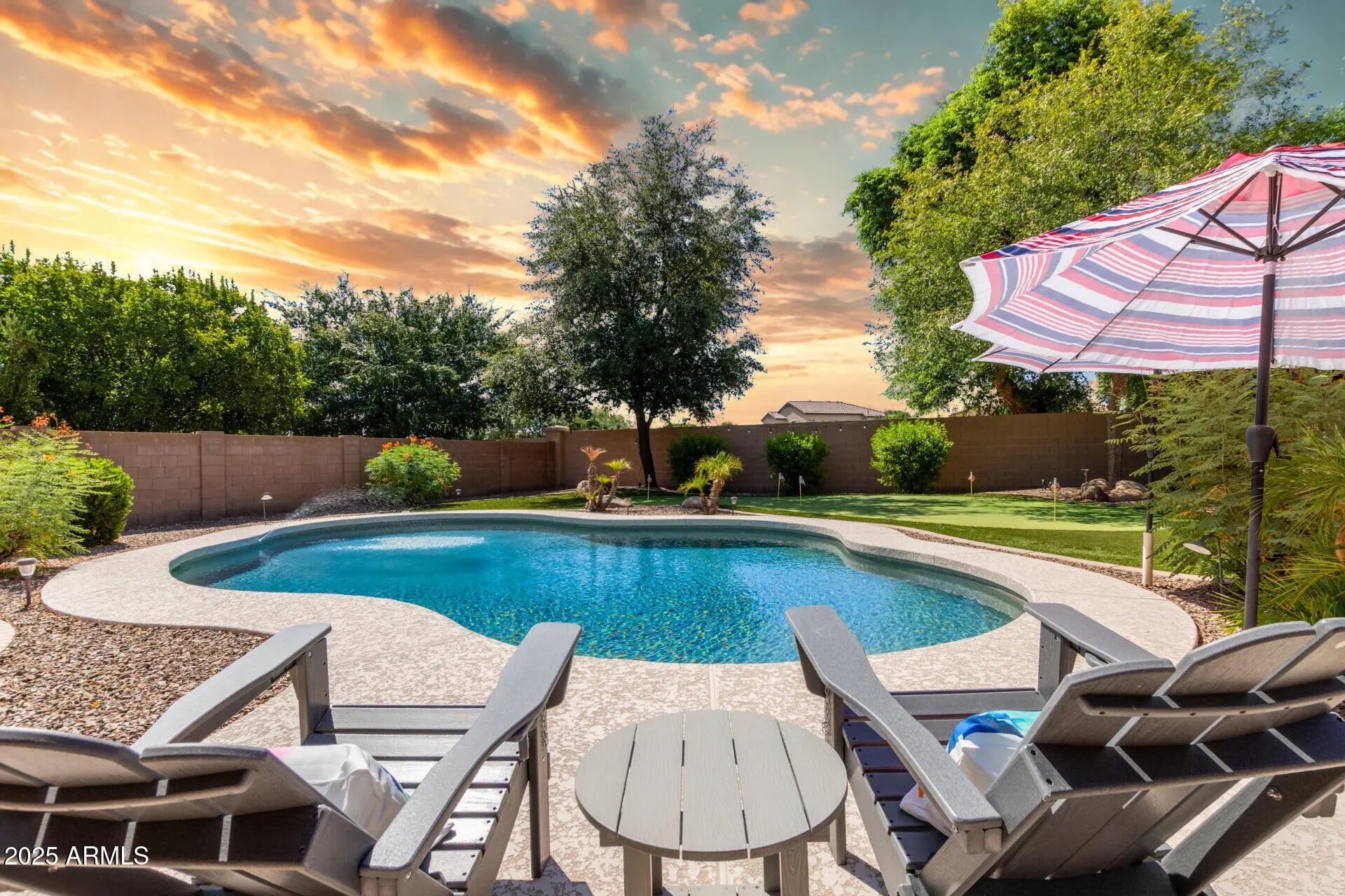 Photo of Listing #6907948