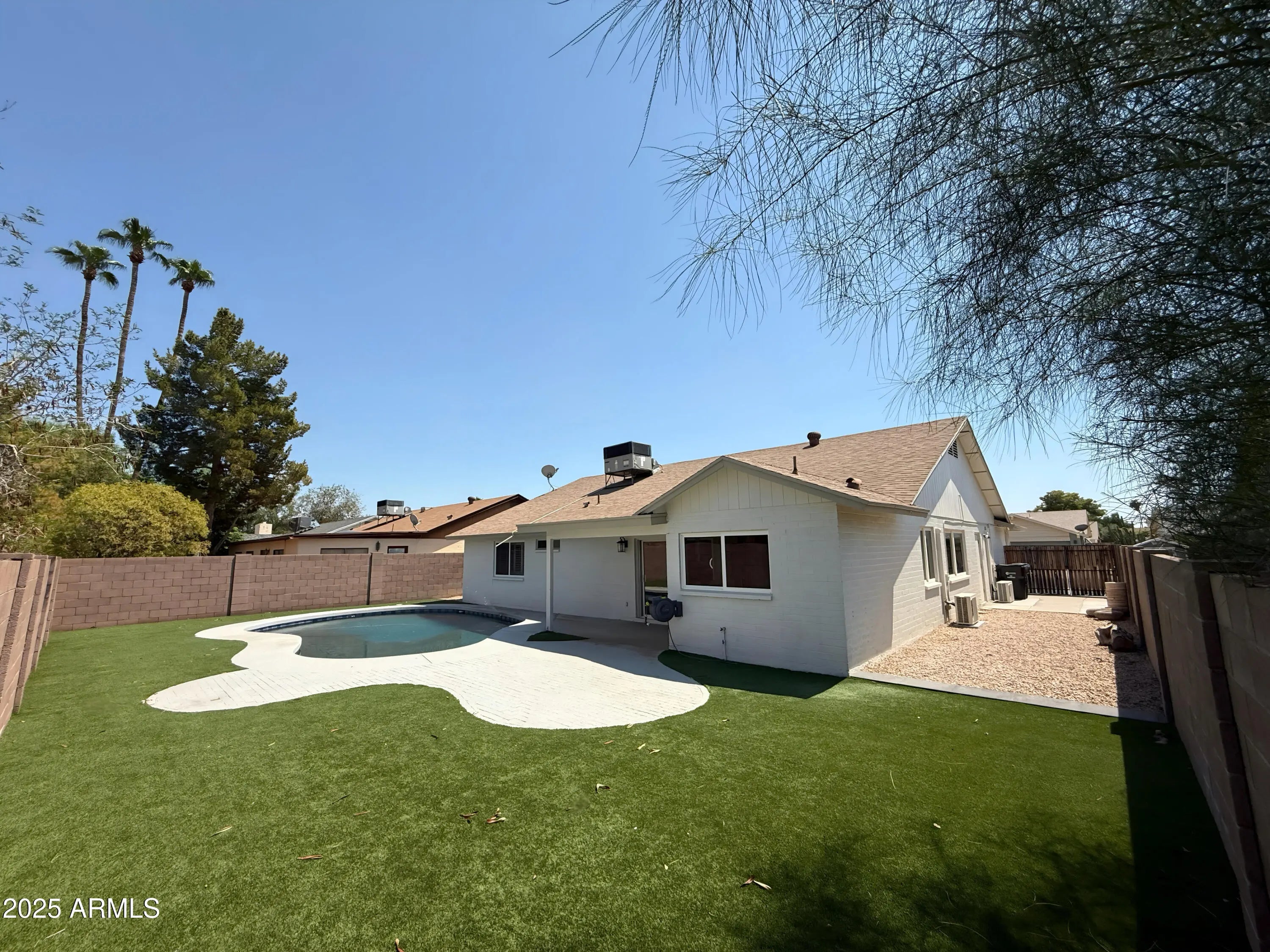 Photo of Listing #6906234