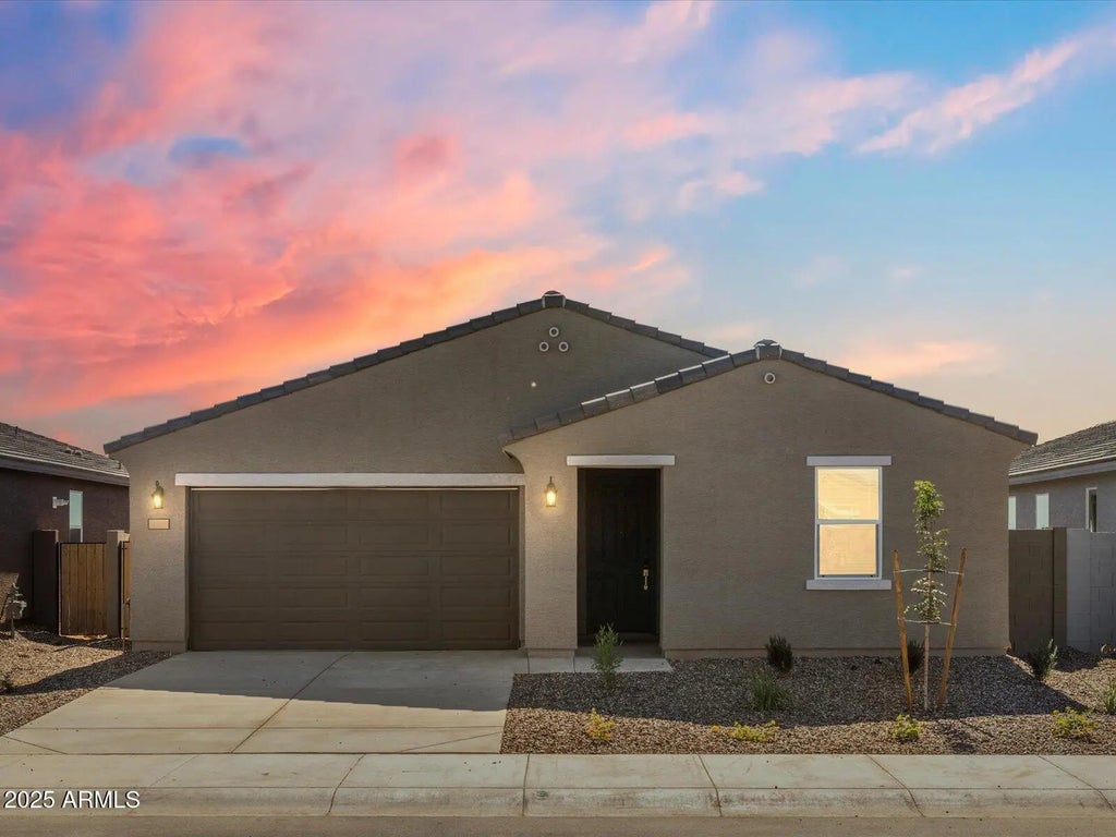 2593 E Grenache Drive, San Tan Valley