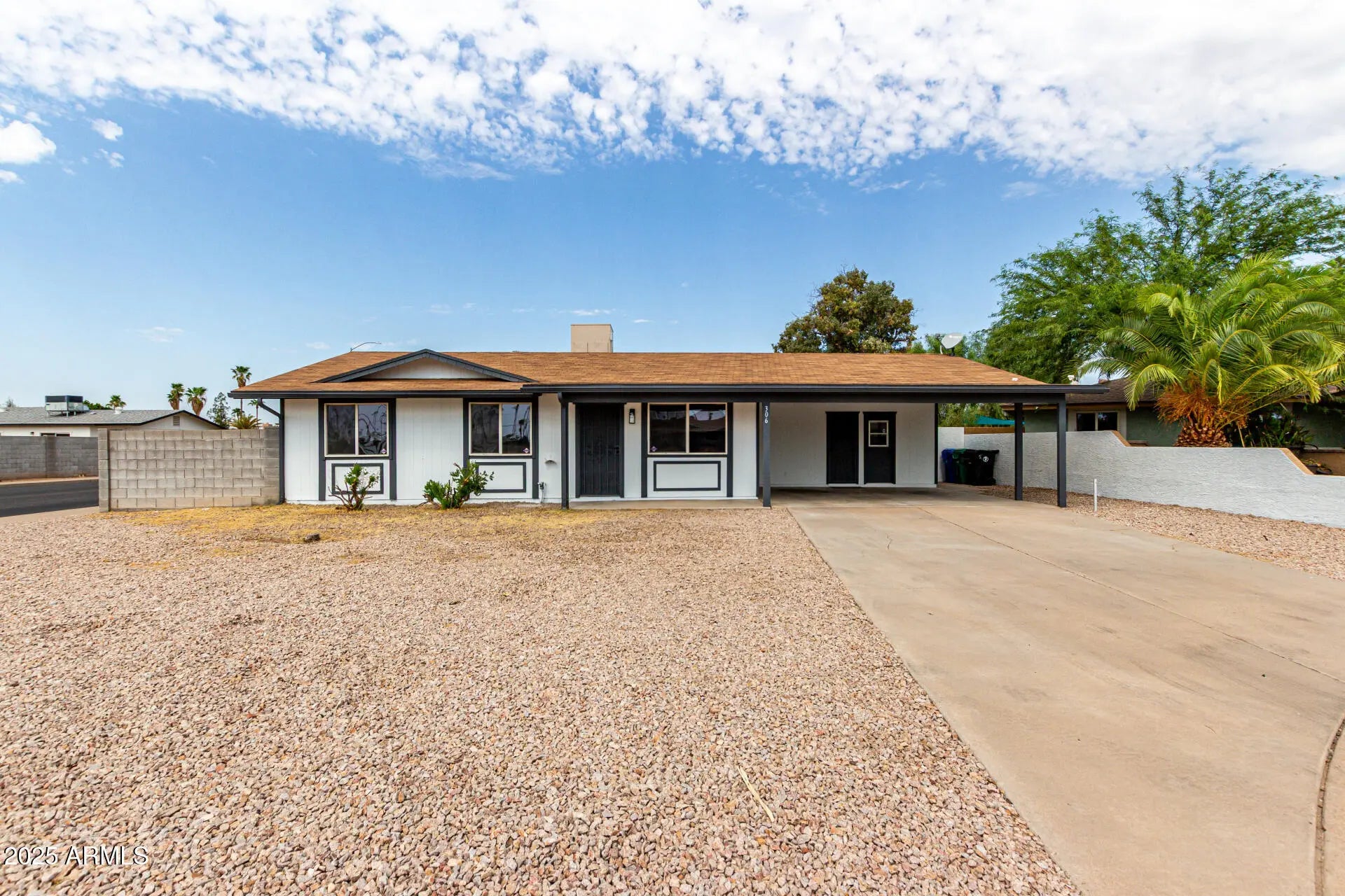 Photo of Listing #6908312