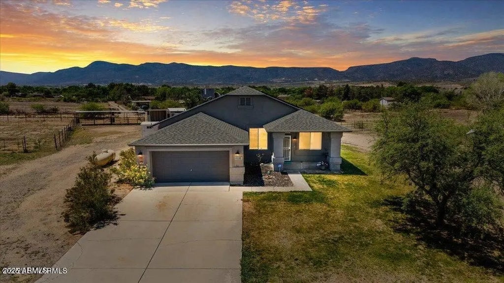 1153 N Esther Parkway, Camp Verde