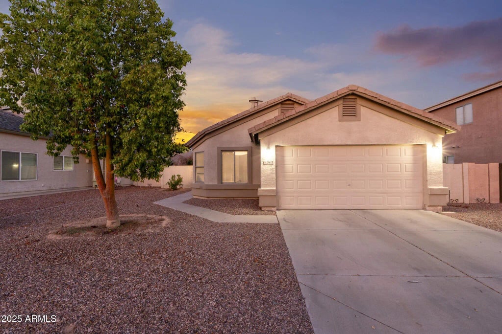 24649 N Lost Dutchman Way, Florence