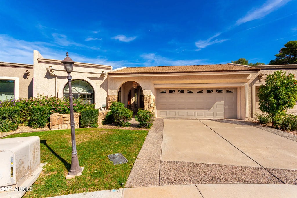 7716 E Clinton Street, Scottsdale
