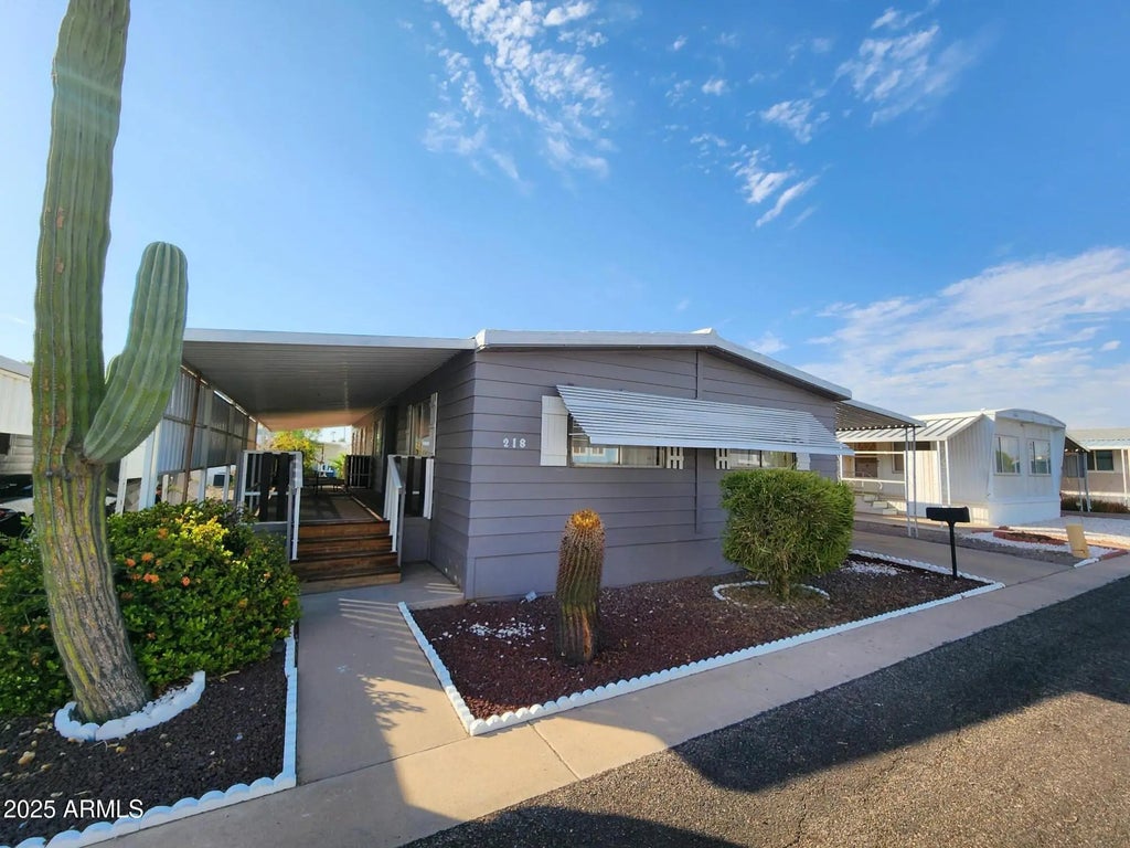 300 S Val Vista Drive (unit 218), Mesa