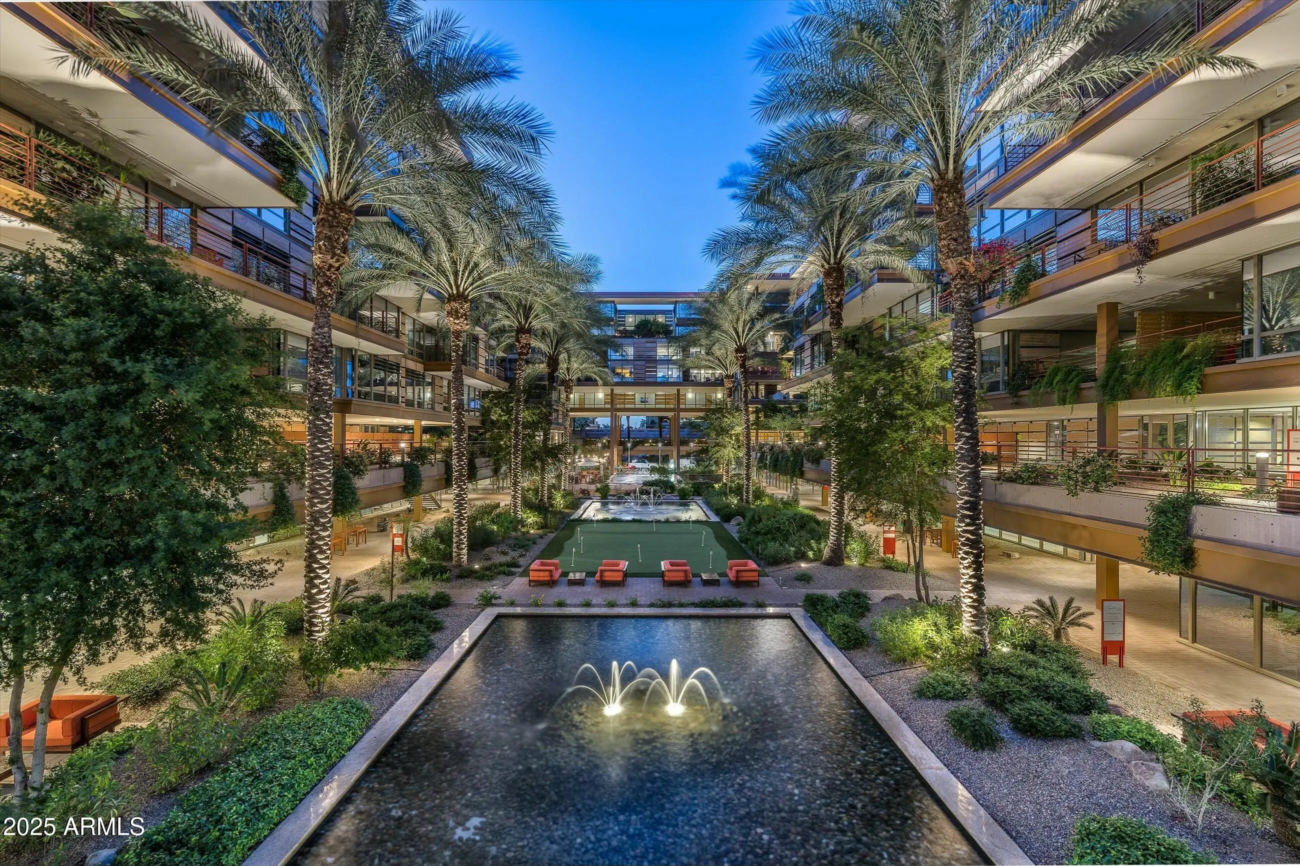 Photo of Listing #6906974